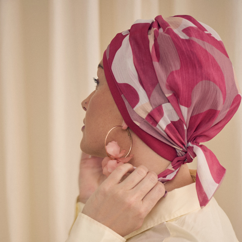 Cómo colocar el Turbante Azalea para Oncología y Alopecia