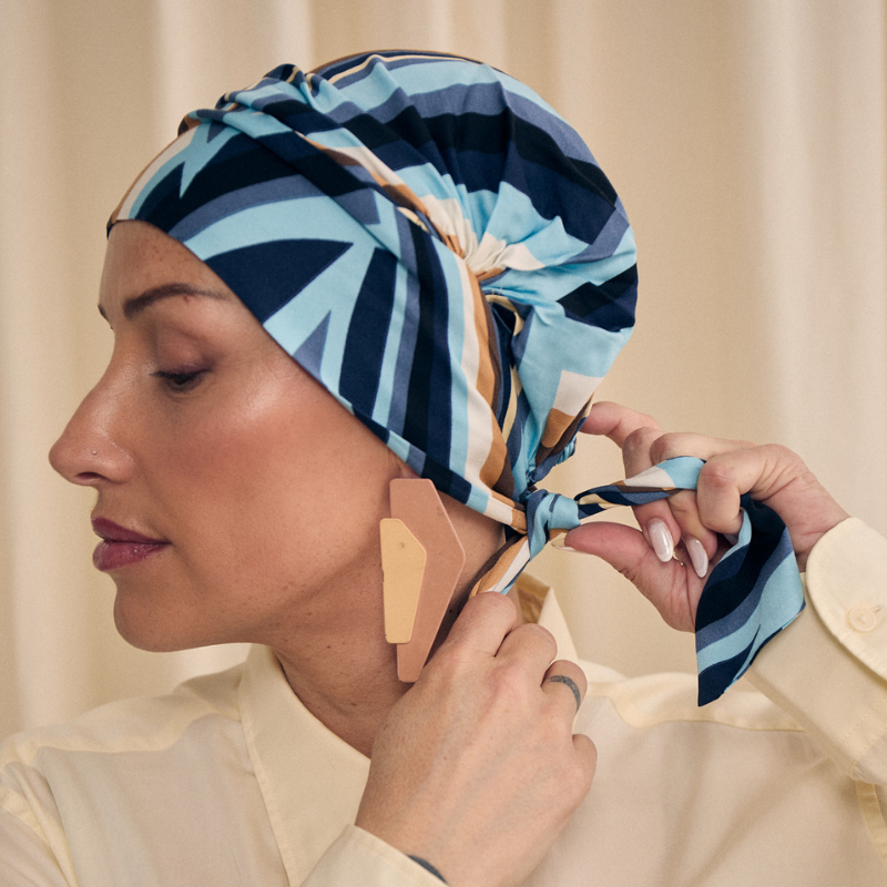 Cómo colocar el Turbante Felicja para Oncología y Alopecia